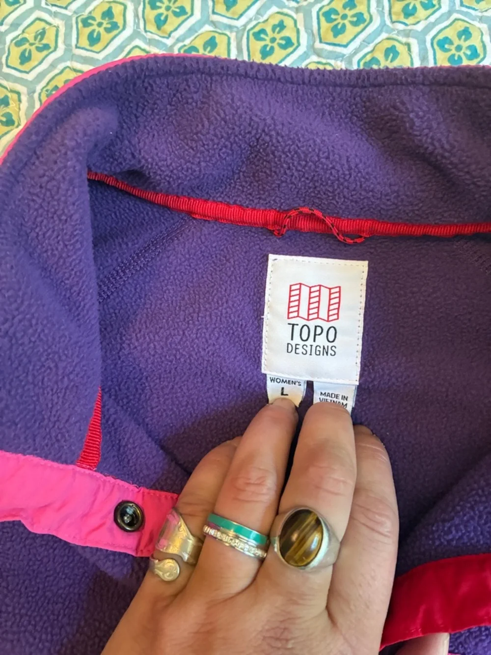 Topo Designs Fleece - Picture 3 of 3
